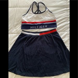Tommy Hilfiger 2 pieces , skirt is a large and bralette is small XL